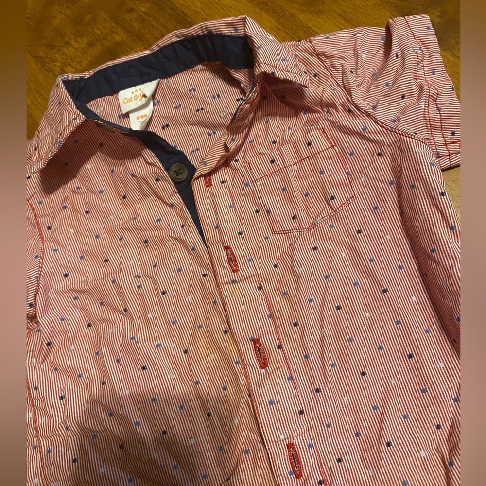 Short sleeve button down - Picture 2 of 3